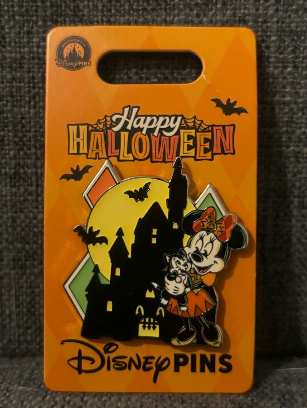 Walt Disney World Minnie Mouse Halloween Collectible Disney Pin New